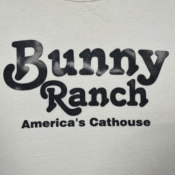 Vintage Bunny Ranch America's Cathouse Graphic Tee Size XL T Shirt Mens - Picture 5 of 14
